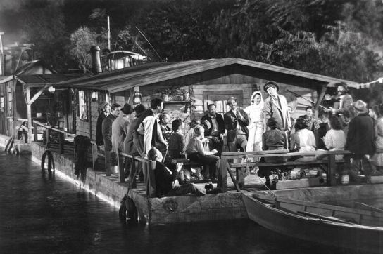 banjo on my knee still